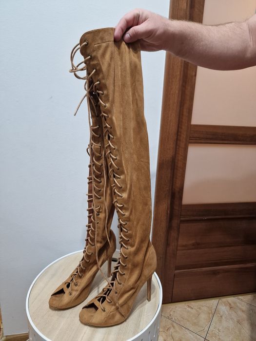 Sznurowane kozaki za kolano open toe /odkryte palce Nly r.39