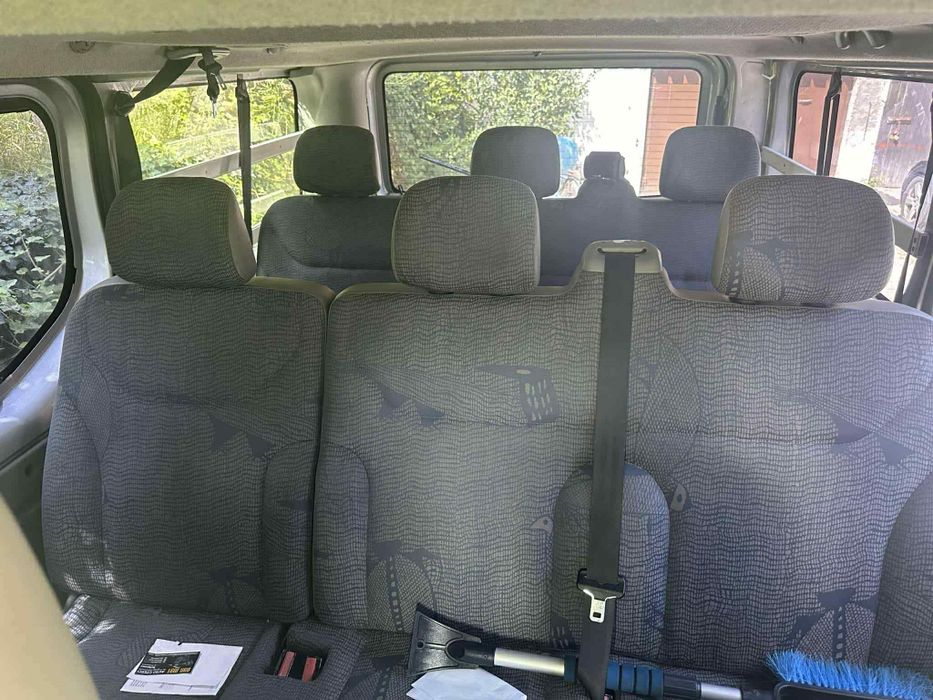 Renault Trafic 2.5dci long