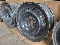 Felgi stalowe 5x114,3 16cali ml 64  Honda