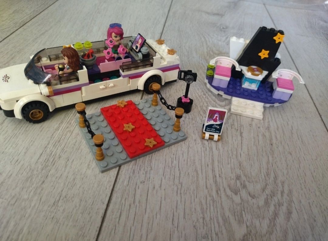 Lego friends, 41107 Limuzyna gwiazdy pop