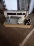Maquina de costura