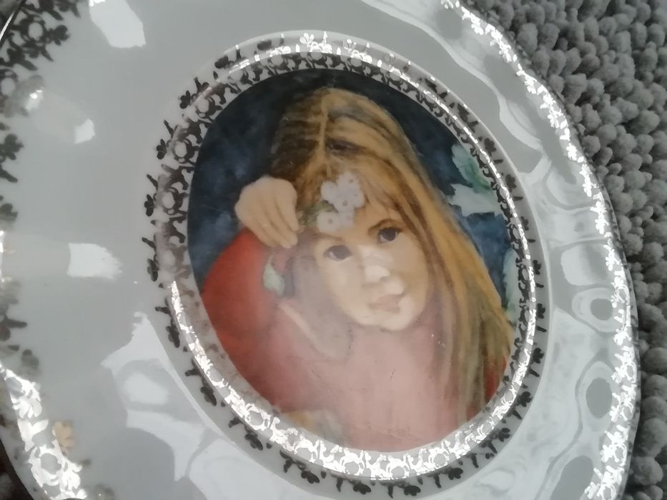 Talerz kolekcjonerski porcelana "Karolina" 24 cm