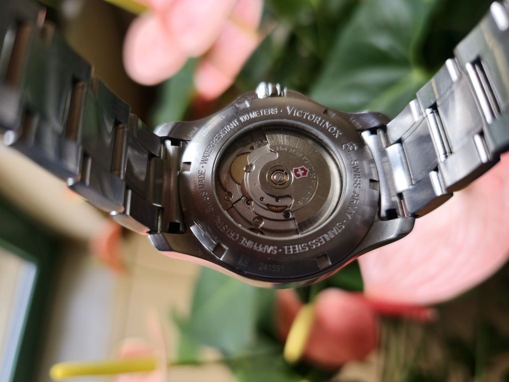 Victorinox Swiss Army automático