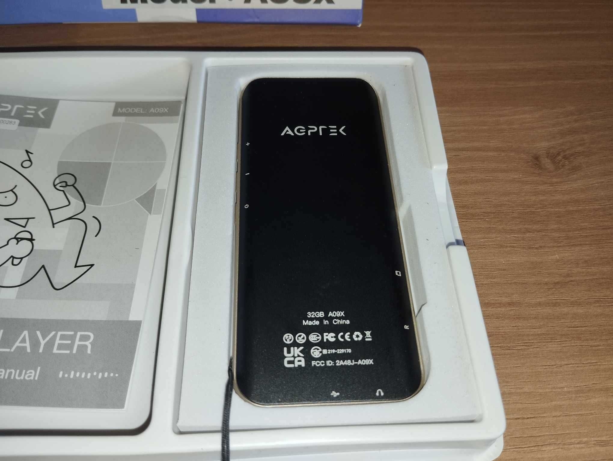 Odtwarzacz MP3 - AGPTEK A09X - 32 GB