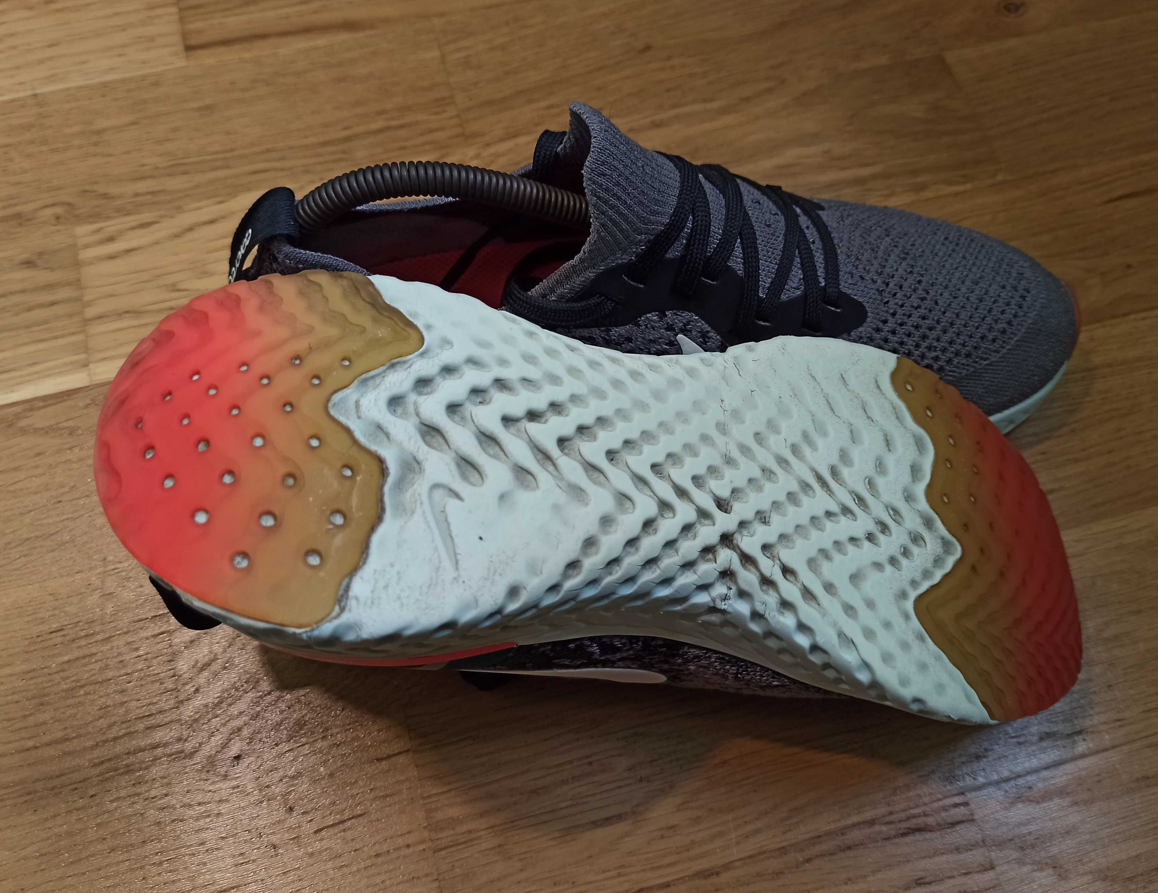 Кроссовки Nike Epic React Размер 38.5
