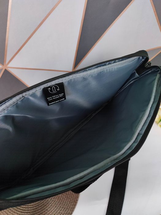 Сумка для ноутбука Dicota