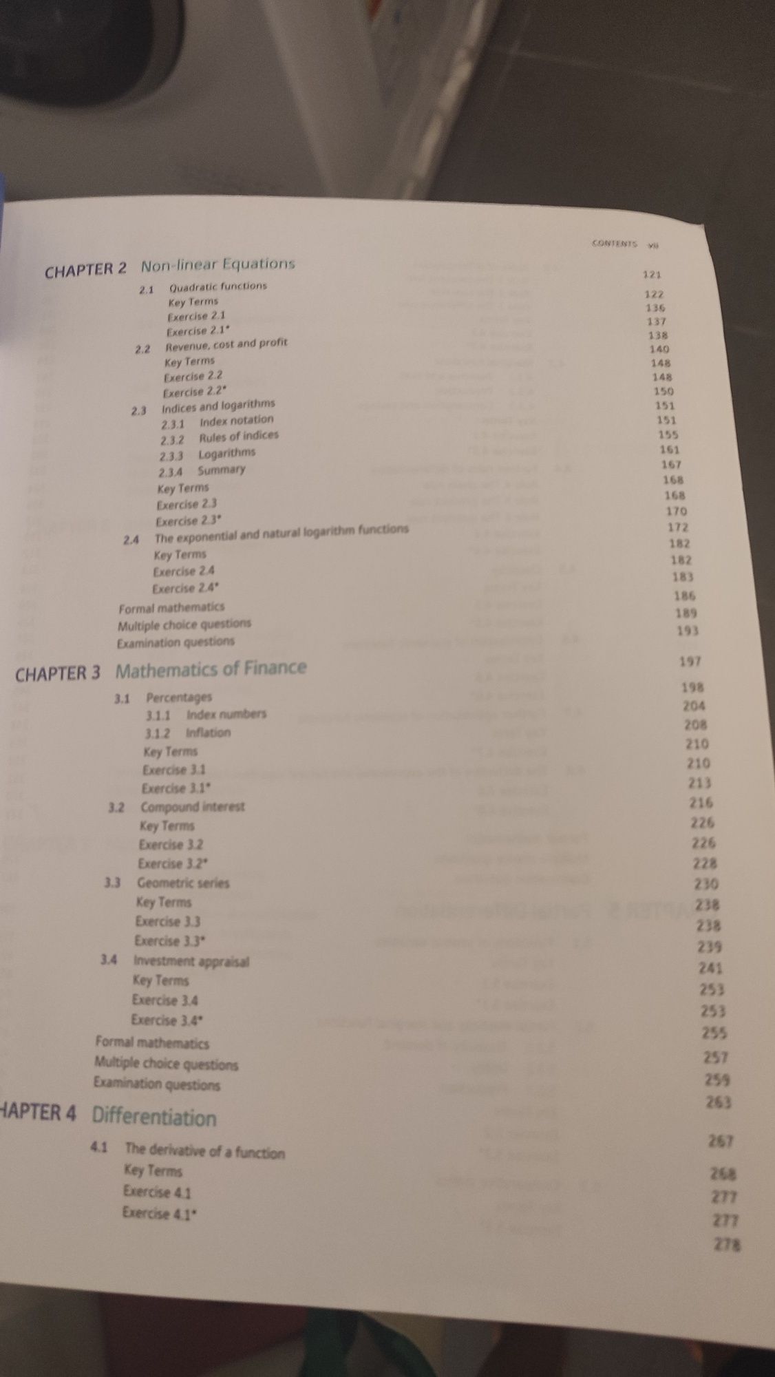 Livro para estudantes de business and economics