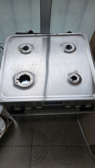 Piekarnik z płytą gazową do zabudowy Amica