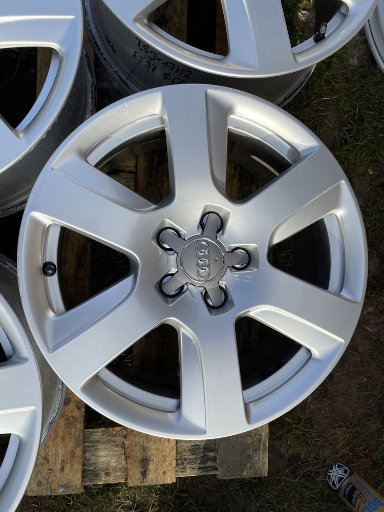 NP Piękne felgi aluminiowe 17” 5x112 Audi