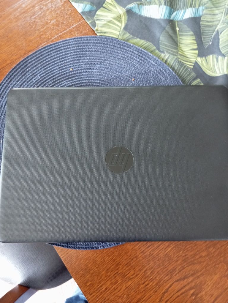 Laptop hp desktop 5vd7n9f