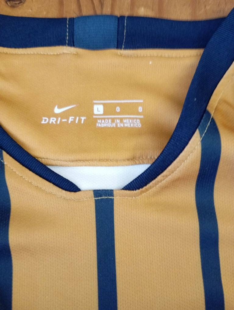 Camisola dos pumas do México