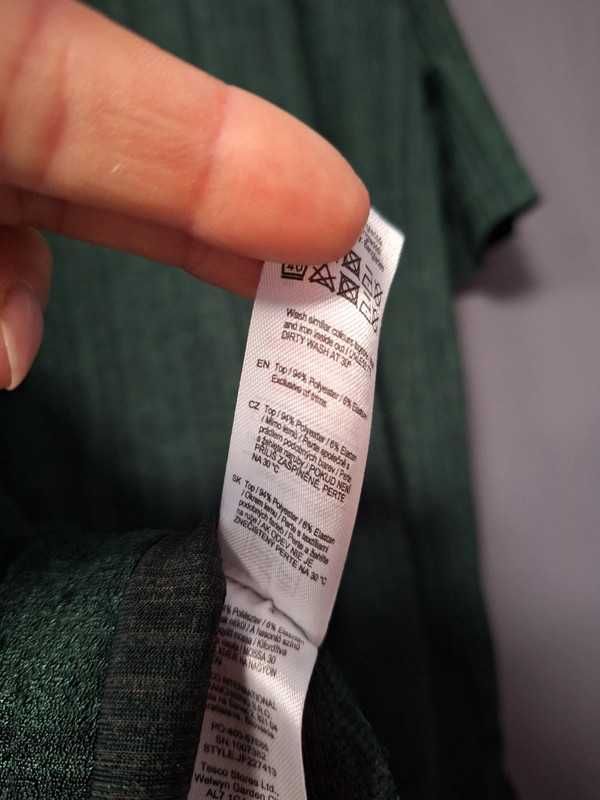 Butelkowa zieleń bluzka t-shirt z kołnierzykiem dekolt V letnia 36 S 8