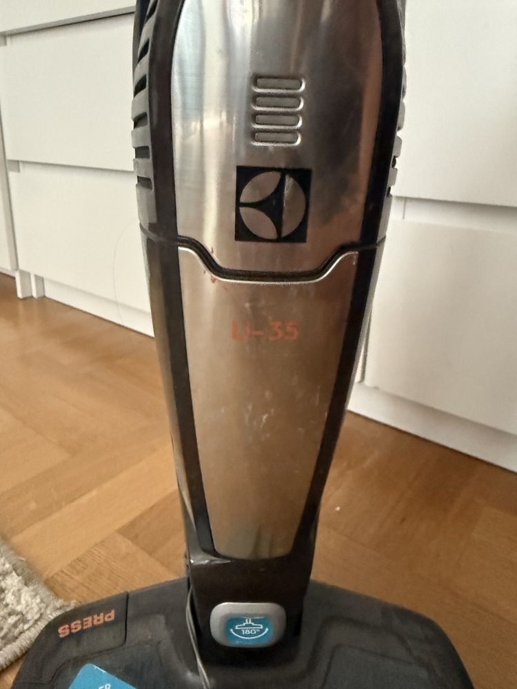 Odkurzacz Stojacy Electrolux (nie dziala)