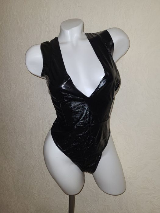 Бодик ткань под лак кожу Boohoo