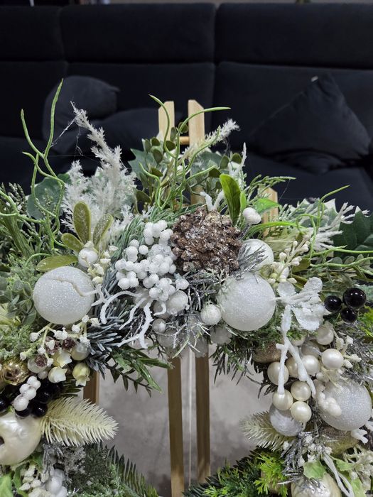 Elegancki Wianek Świąteczny