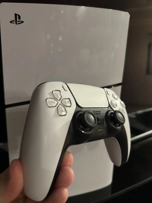 Б/у Ps 5 slim + акаунти з свіжими іграми за низькою ціною