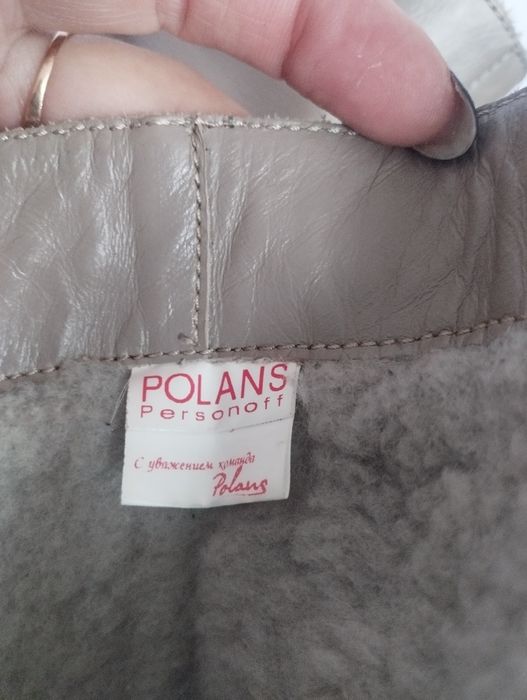 Жіноче взуття. Шкіряне.