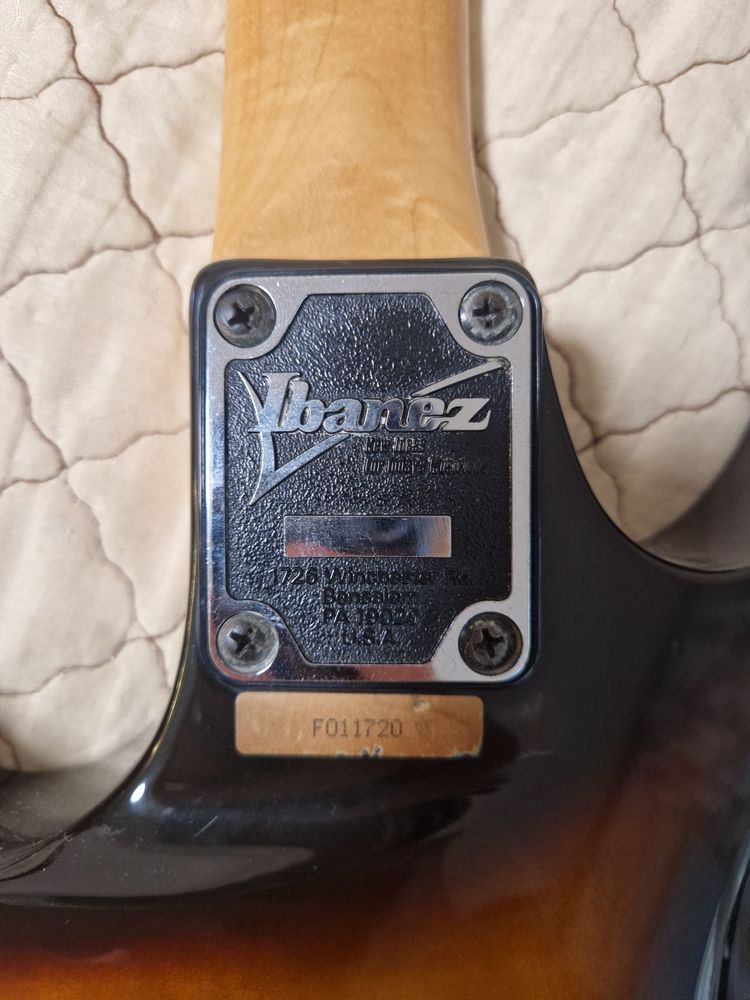 Гітара Ibanez RG770