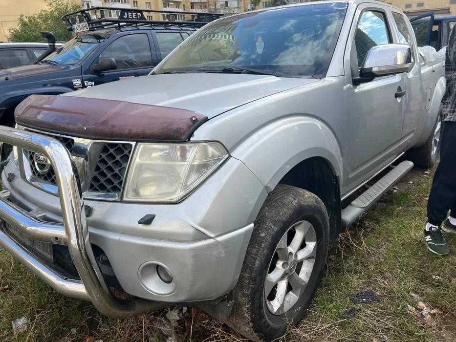 Розборка шрот NISSAN NAVARA D40 PATHFINDER r51 мотор двери роздатка
