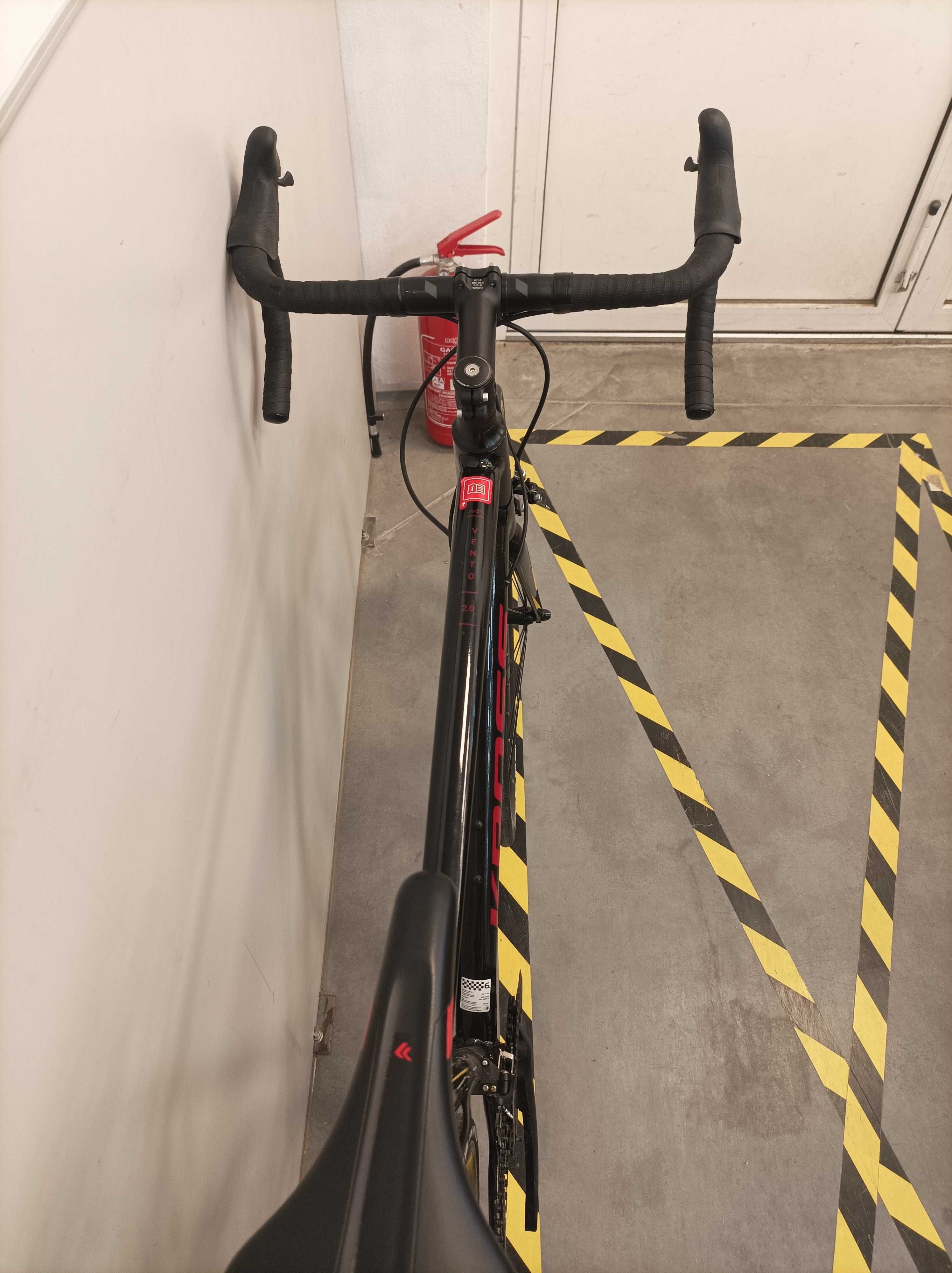 Rower szosowy Kross Vento 2.0 KRX  OUTLET