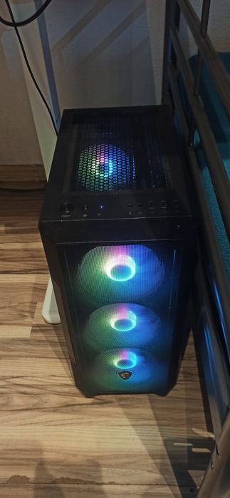 Komputer stacjonarny