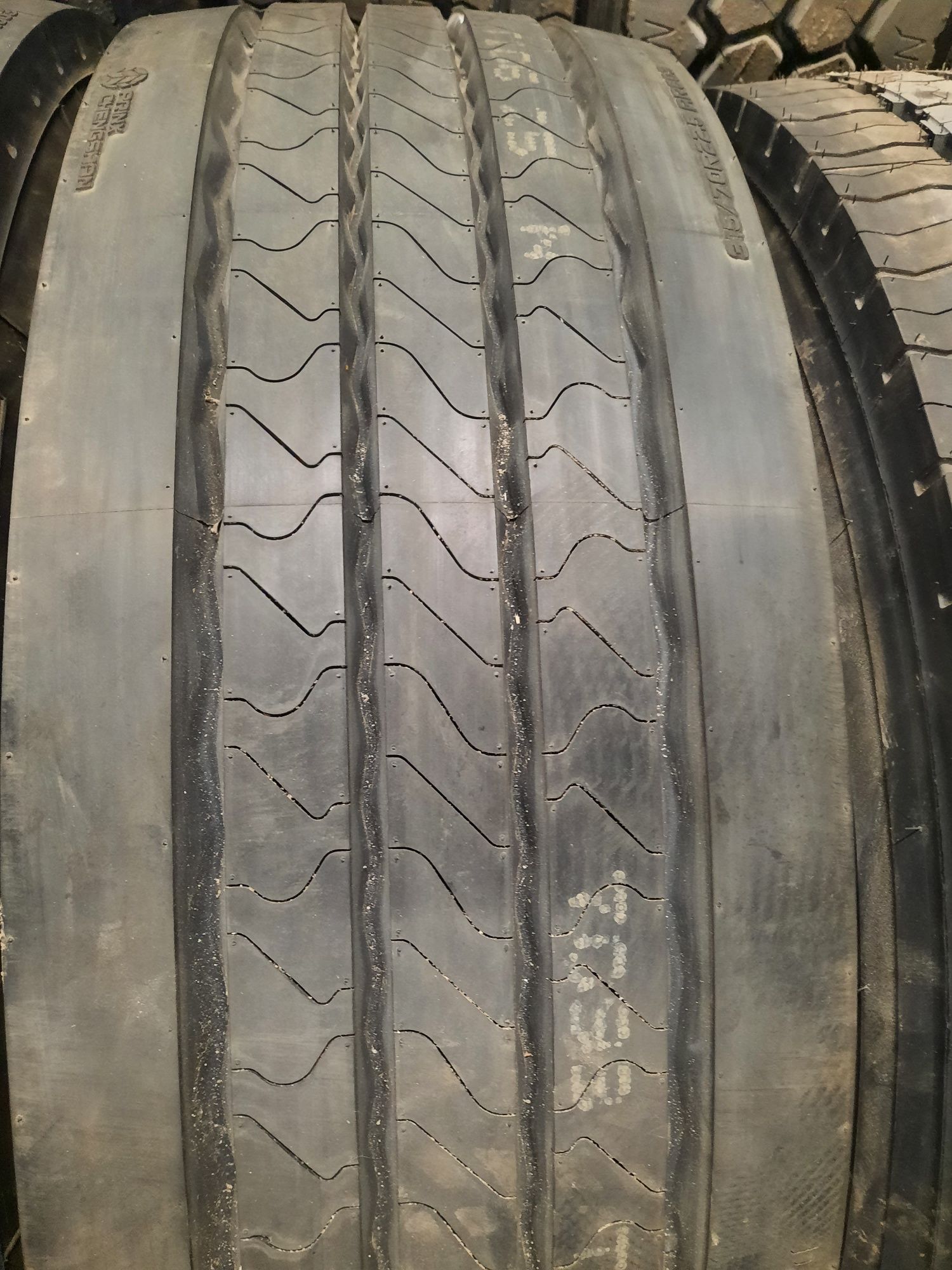 Opony 315/70 R22.5 Austone AAR603 Prowadząca