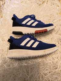 Adidas buty sportowe dla chłopca 22