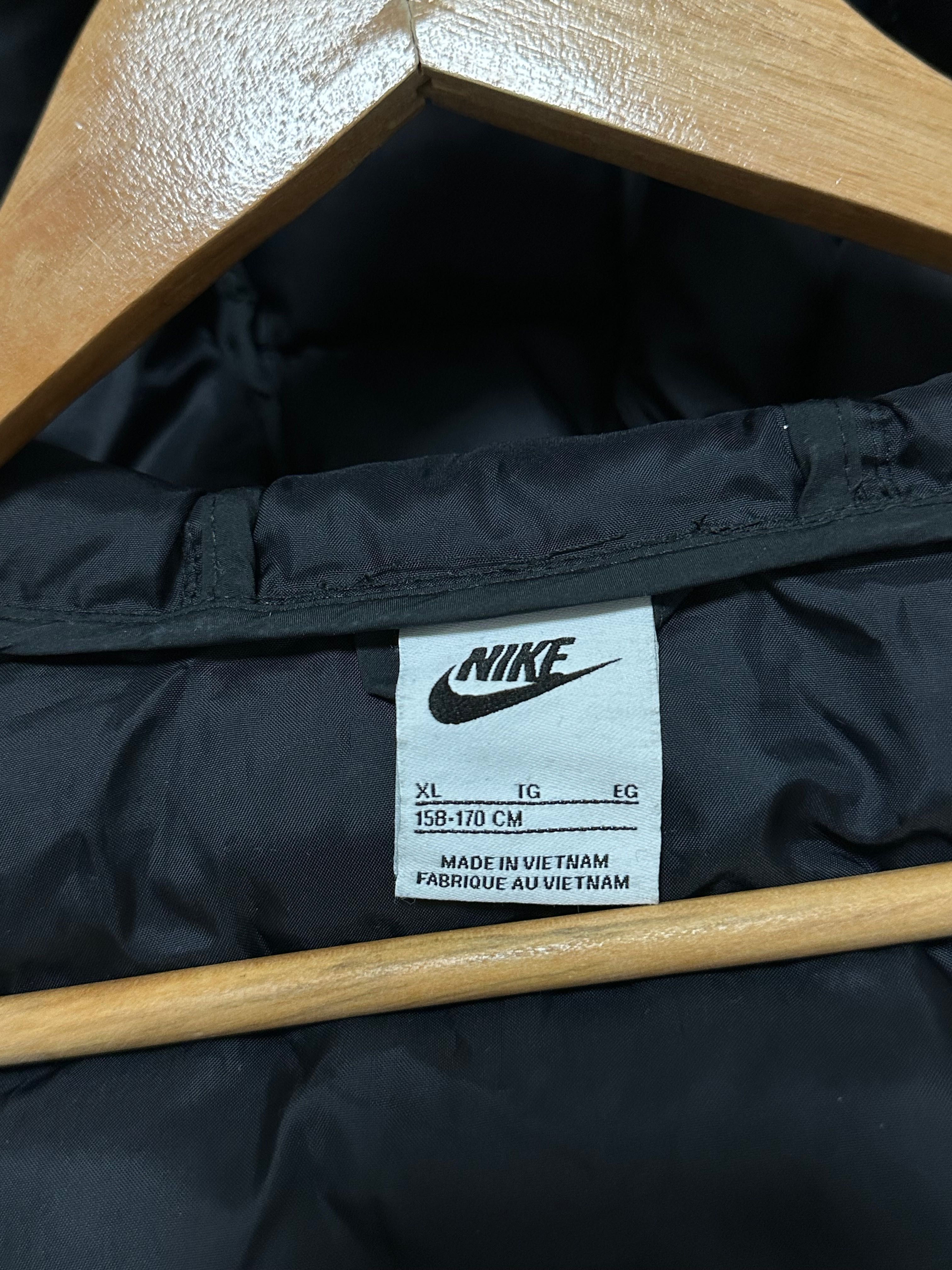 Пуховик Nike XS-S размер NSW