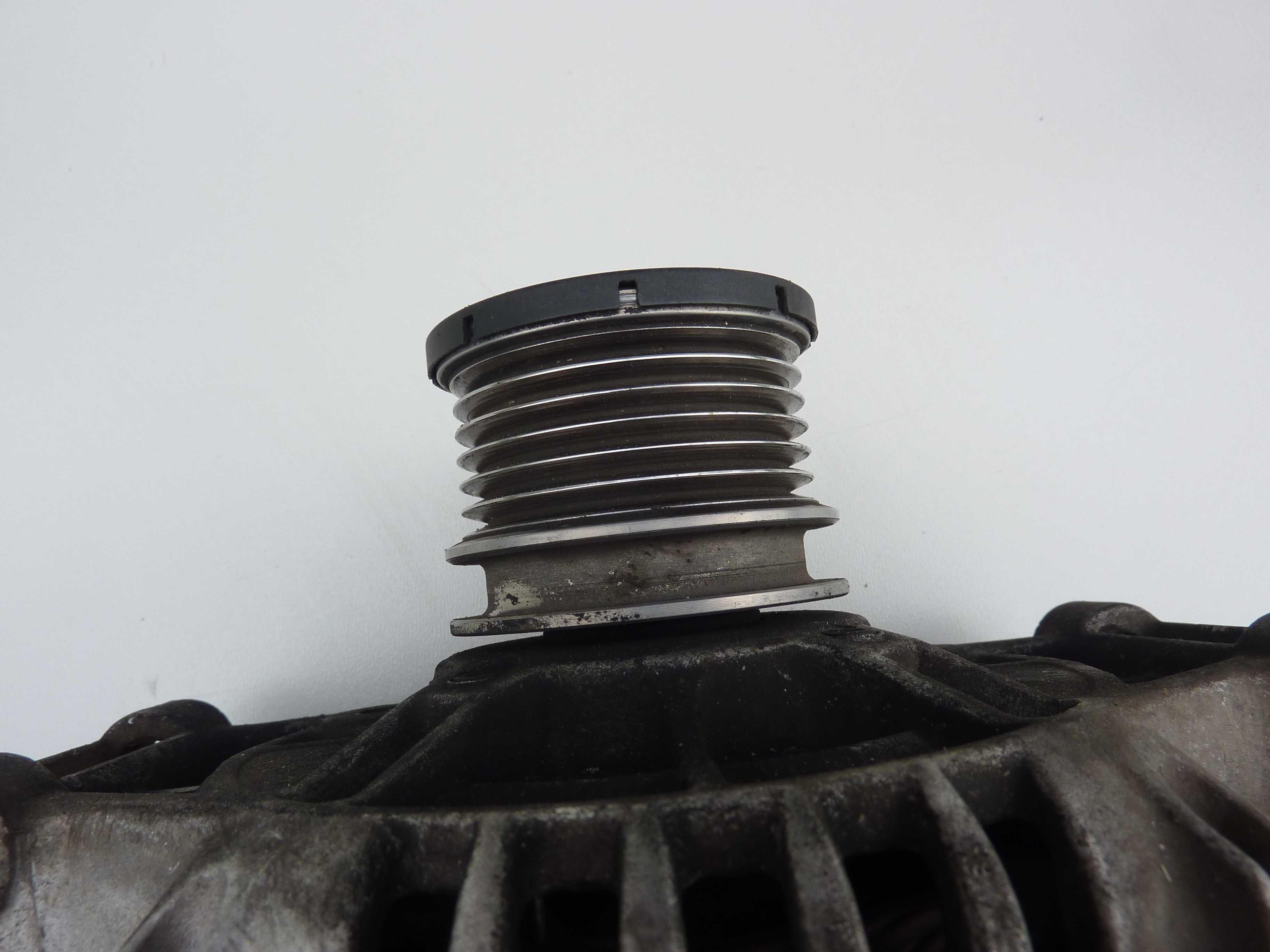 MERCEDES SPRINTER W903 2,2 CDI alternator 12V 90A prawie nowy GWARANCJ