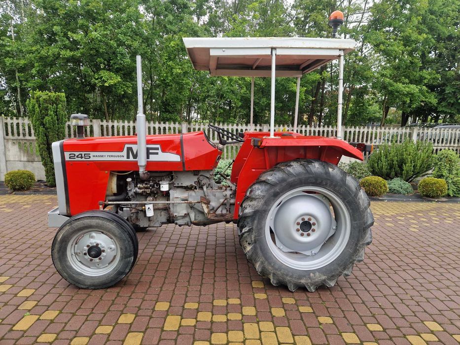 Ciągnik massey ferguson 245