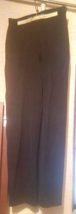 отдам брюки, талия 74-76см