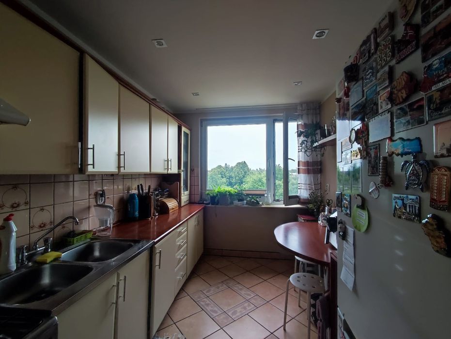 Mieszkanie 69 m2 plus garaż murowany