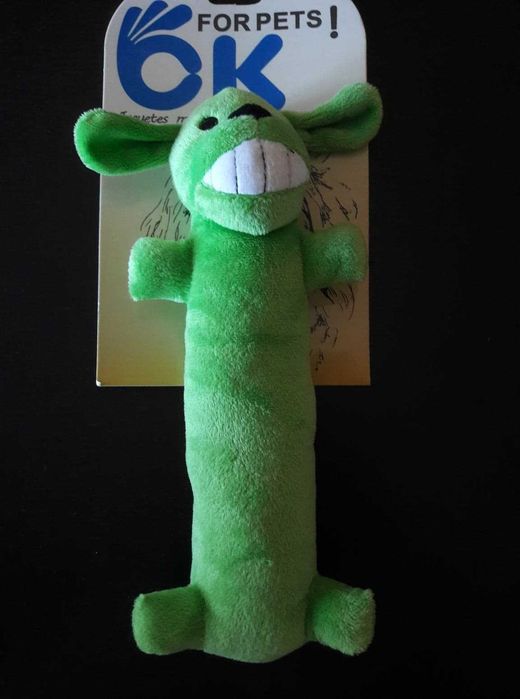 Peluches variados para animais de estimação