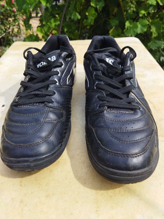 Футзалки 42-43  Joma original