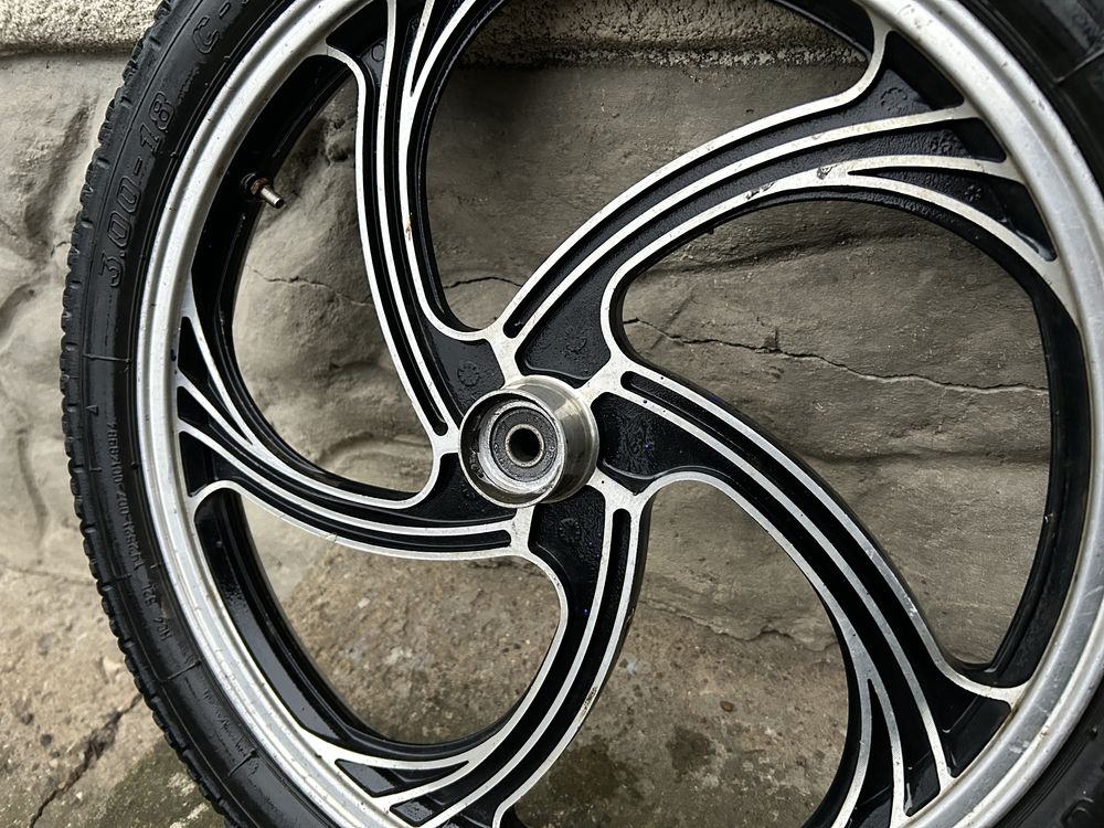 Колесо переднє в зборі диск титан viper lifan spark 125 150