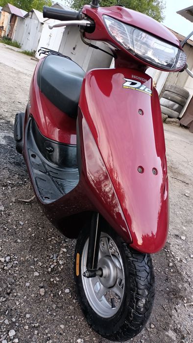 Продам скутер Honda Dio AF34