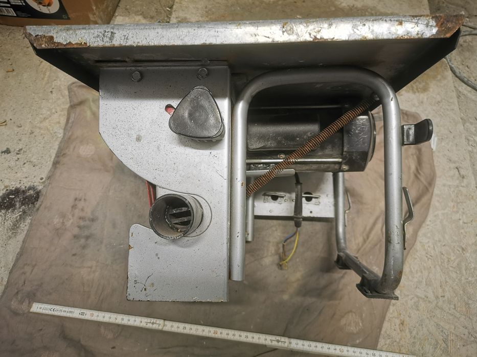 pilarka stołowa Einhell TH-TS 820