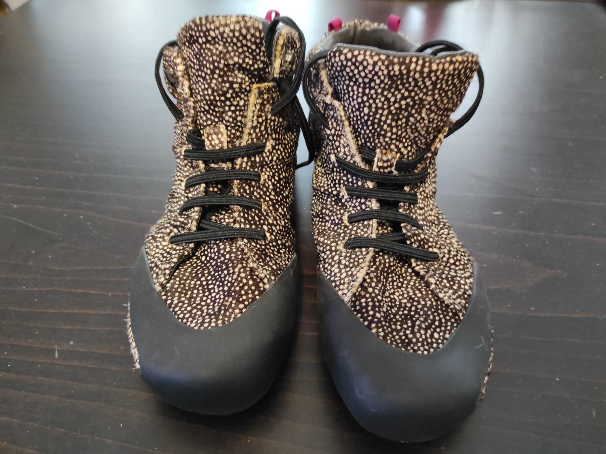 jedyne super buty CAMPER FLEXIBILITY rozm. 39 / 25,0 cm.