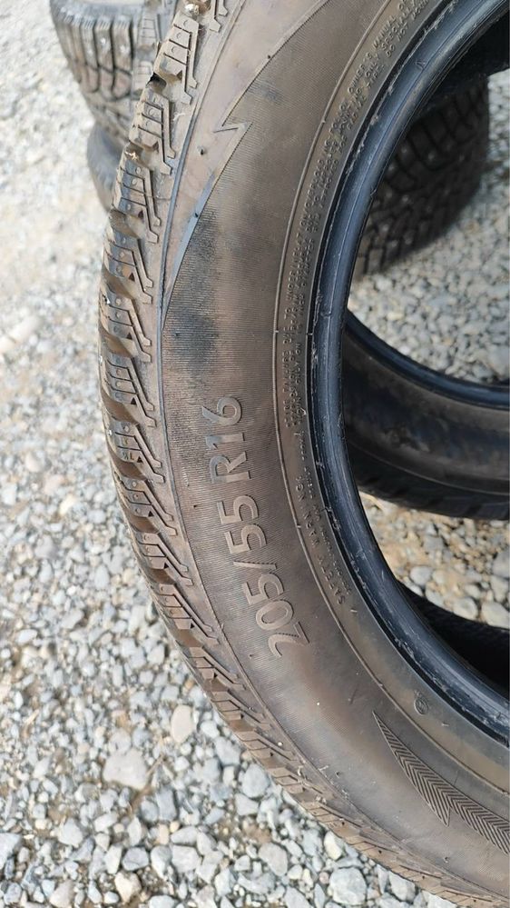 Зимні шиповані колеса 205/55 R16