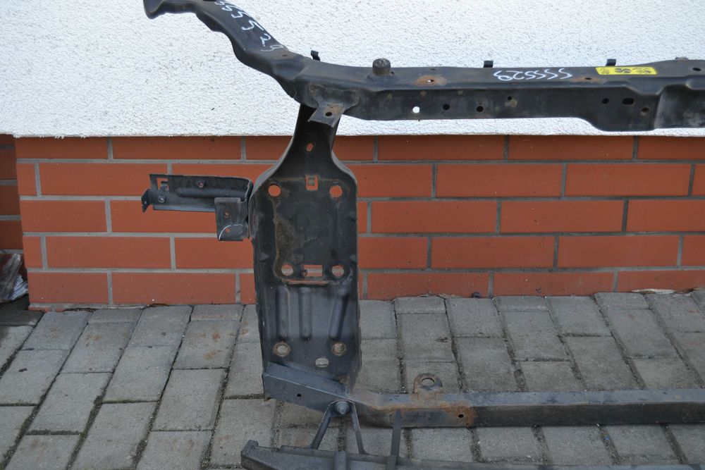 Pas przedni Nissan Qashqai 1.6 benzyna J10 pas nissan qashqai cały