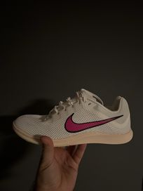 Kolce do biegania na bieżni Nike Zoom Rival Distance rozmiar 40 25cm