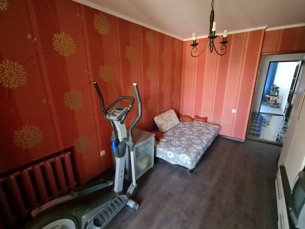 Продам 3-х комнатную квартиру в Центре города. (ЧЕШКА)