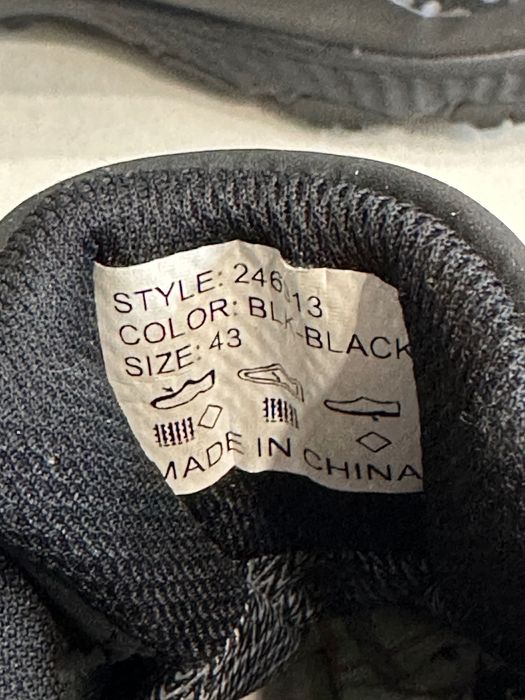 Buty antypoślizgowy, sneakersy Piggsko 2469