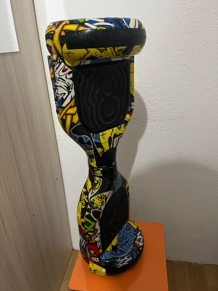 Hoverboard praticamente sem uso