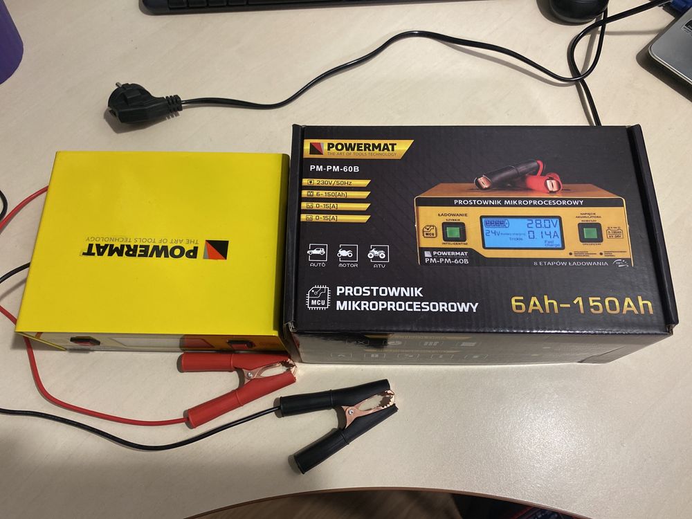Зарядний пристрій для акумуляторів Powermat 6V - 24V PM-PM-60B