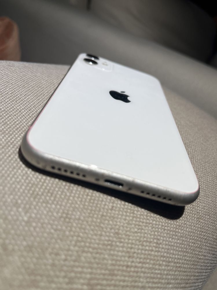 Iphone 11 branco 128gb usado