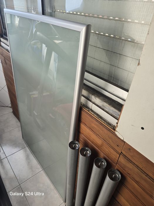 Mesa de vidro...