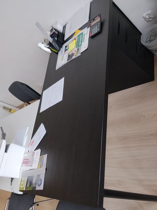 Stół biorowy W dobrym stanie