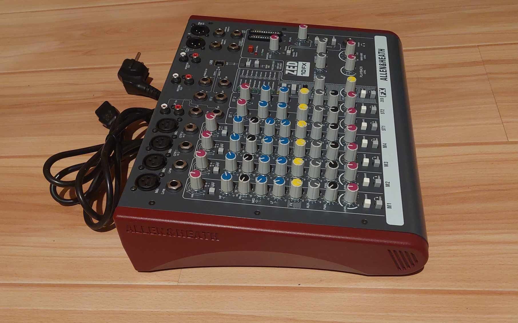 Allen&Heath ZED-10FX mikser