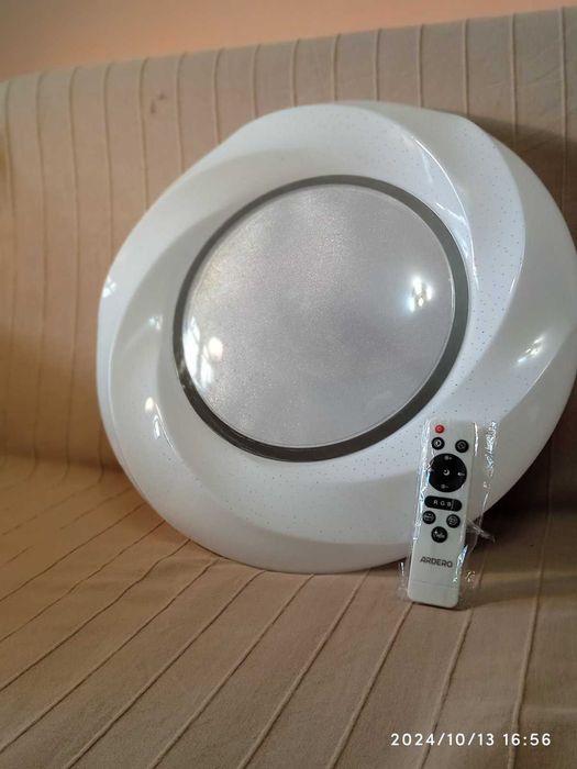 Світильник пюстра с функцією RGB, димер с пультом кєрування 72 вт.